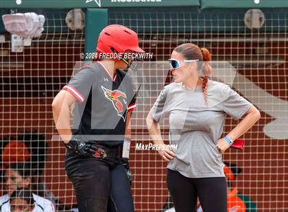 Thumbnail 1 in Melissa vs. Harlingen South (UIL 5A Softball Final) photogallery.