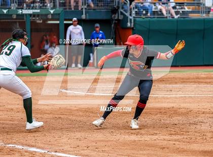 Thumbnail 3 in Melissa vs. Harlingen South (UIL 5A Softball Final) photogallery.