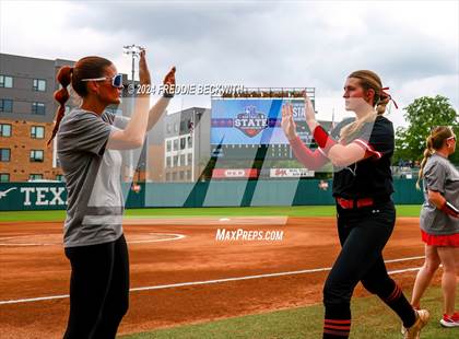 Thumbnail 2 in Melissa vs. Harlingen South (UIL 5A Softball Final) photogallery.