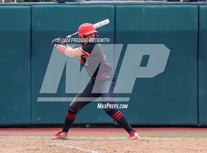 Thumbnail 2 in Melissa vs. Harlingen South (UIL 5A Softball Final) photogallery.