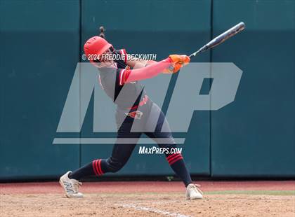 Thumbnail 1 in Melissa vs. Harlingen South (UIL 5A Softball Final) photogallery.