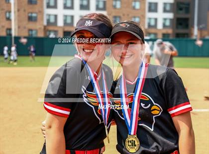 Thumbnail 2 in Melissa vs. Harlingen South (UIL 5A Softball Final) photogallery.