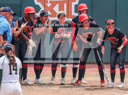 Thumbnail 1 in Melissa vs. Harlingen South (UIL 5A Softball Final) photogallery.