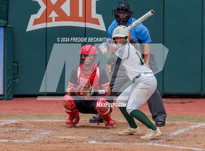 Thumbnail 1 in Melissa vs. Harlingen South (UIL 5A Softball Final) photogallery.