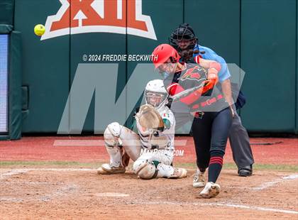 Thumbnail 3 in Melissa vs. Harlingen South (UIL 5A Softball Final) photogallery.