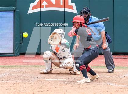Thumbnail 2 in Melissa vs. Harlingen South (UIL 5A Softball Final) photogallery.