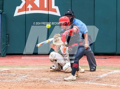 Thumbnail 2 in Melissa vs. Harlingen South (UIL 5A Softball Final) photogallery.