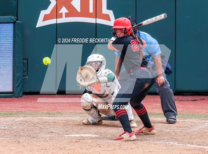 Thumbnail 3 in Melissa vs. Harlingen South (UIL 5A Softball Final) photogallery.