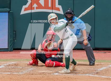 Thumbnail 2 in Melissa vs. Harlingen South (UIL 5A Softball Final) photogallery.