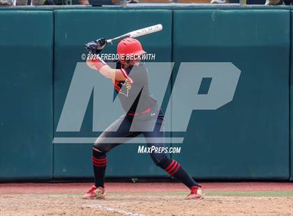 Thumbnail 2 in Melissa vs. Harlingen South (UIL 5A Softball Final) photogallery.