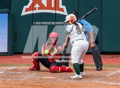 Thumbnail 3 in Melissa vs. Harlingen South (UIL 5A Softball Final) photogallery.