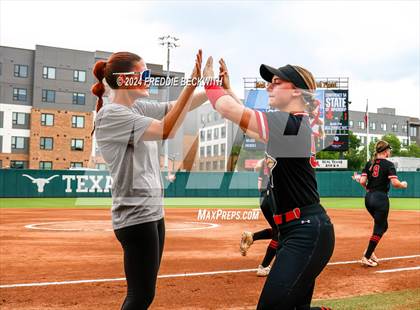 Thumbnail 1 in Melissa vs. Harlingen South (UIL 5A Softball Final) photogallery.