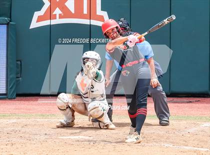 Thumbnail 3 in Melissa vs. Harlingen South (UIL 5A Softball Final) photogallery.