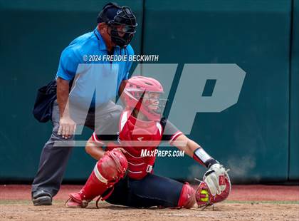 Thumbnail 3 in Melissa vs. Harlingen South (UIL 5A Softball Final) photogallery.