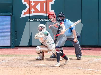 Thumbnail 3 in Melissa vs. Harlingen South (UIL 5A Softball Final) photogallery.