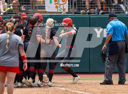 Thumbnail 3 in Melissa vs. Harlingen South (UIL 5A Softball Final) photogallery.