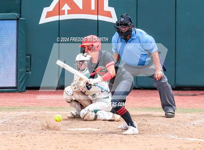 Thumbnail 2 in Melissa vs. Harlingen South (UIL 5A Softball Final) photogallery.