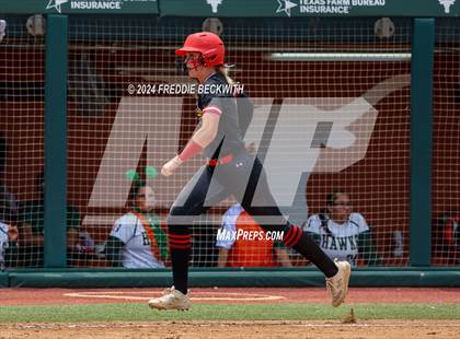 Thumbnail 2 in Melissa vs. Harlingen South (UIL 5A Softball Final) photogallery.