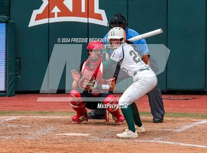 Thumbnail 1 in Melissa vs. Harlingen South (UIL 5A Softball Final) photogallery.