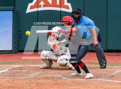 Thumbnail 3 in Melissa vs. Harlingen South (UIL 5A Softball Final) photogallery.