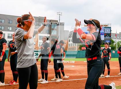 Thumbnail 1 in Melissa vs. Harlingen South (UIL 5A Softball Final) photogallery.