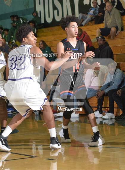 Thumbnail 3 in Sacramento vs. St. Joseph Notre Dame (Adidas Challenge) photogallery.