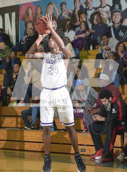 Thumbnail 2 in Sacramento vs. St. Joseph Notre Dame (Adidas Challenge) photogallery.