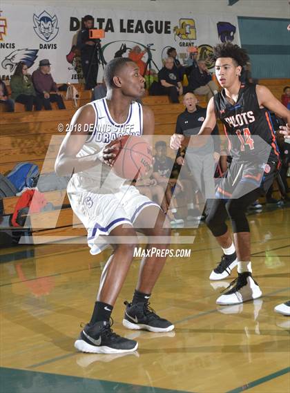 Thumbnail 1 in Sacramento vs. St. Joseph Notre Dame (Adidas Challenge) photogallery.
