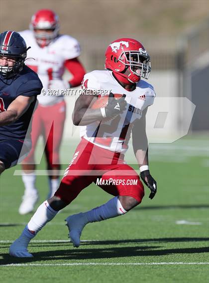 Thumbnail 3 in North Shore @ Tompkins (UIL 6A Division 1 Regional Playoff) photogallery.