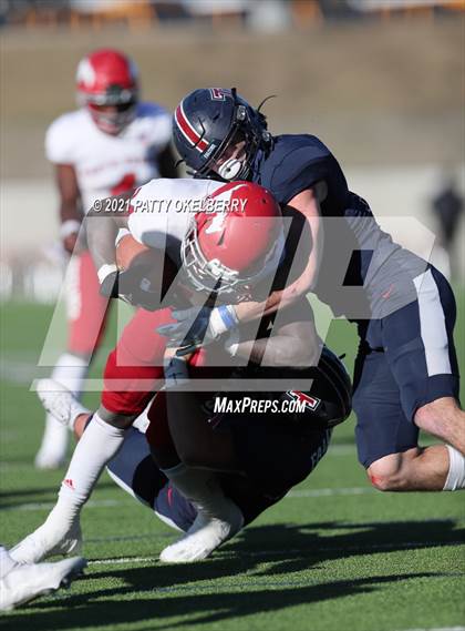 Thumbnail 2 in North Shore @ Tompkins (UIL 6A Division 1 Regional Playoff) photogallery.