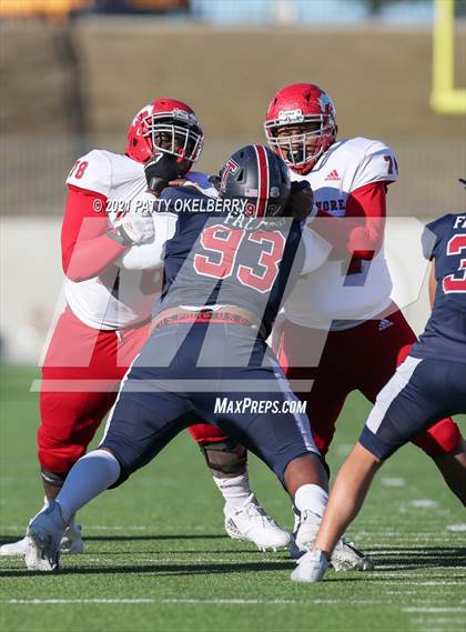 Thumbnail 3 in North Shore @ Tompkins (UIL 6A Division 1 Regional Playoff) photogallery.