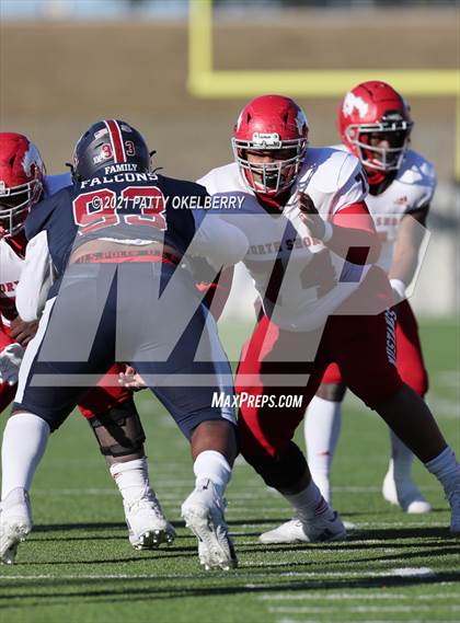 Thumbnail 1 in North Shore @ Tompkins (UIL 6A Division 1 Regional Playoff) photogallery.