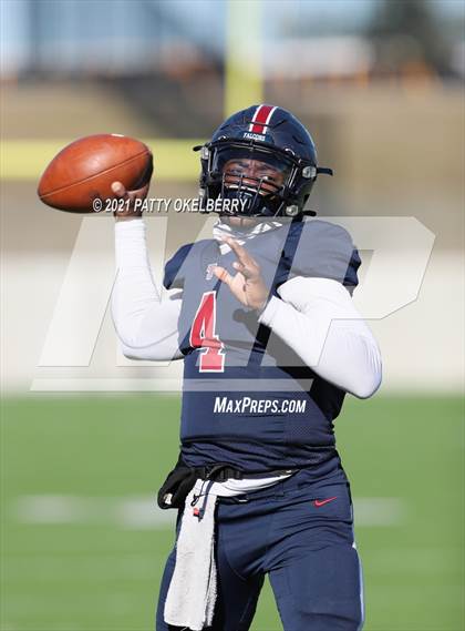 Thumbnail 1 in North Shore @ Tompkins (UIL 6A Division 1 Regional Playoff) photogallery.