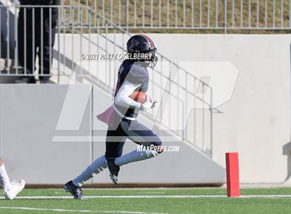 Thumbnail 1 in North Shore @ Tompkins (UIL 6A Division 1 Regional Playoff) photogallery.