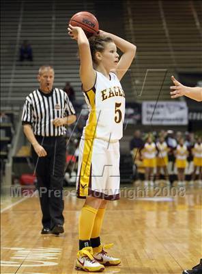 Thumbnail 3 in Silver Creek vs Pueblo East (4A Final Four) photogallery.