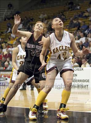 Thumbnail 3 in Silver Creek vs Pueblo East (4A Final Four) photogallery.