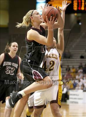 Thumbnail 2 in Silver Creek vs Pueblo East (4A Final Four) photogallery.
