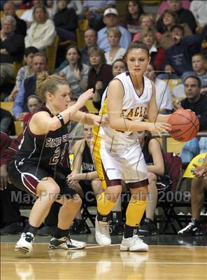 Thumbnail 2 in Silver Creek vs Pueblo East (4A Final Four) photogallery.