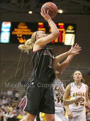 Thumbnail 1 in Silver Creek vs Pueblo East (4A Final Four) photogallery.