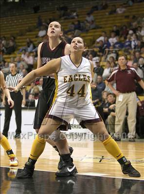 Thumbnail 3 in Silver Creek vs Pueblo East (4A Final Four) photogallery.