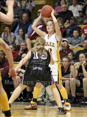 Thumbnail 3 in Silver Creek vs Pueblo East (4A Final Four) photogallery.