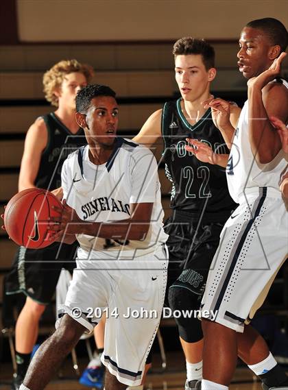 Thumbnail 3 in Silverado vs. Ponderosa (MaxPreps Holiday Classic) photogallery.