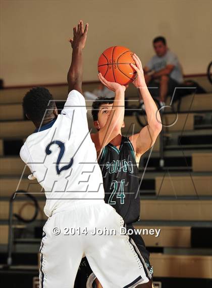 Thumbnail 3 in Silverado vs. Ponderosa (MaxPreps Holiday Classic) photogallery.