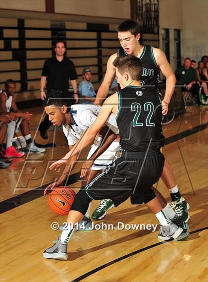 Thumbnail 3 in Silverado vs. Ponderosa (MaxPreps Holiday Classic) photogallery.