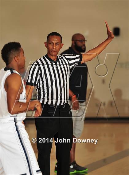 Thumbnail 3 in Silverado vs. Ponderosa (MaxPreps Holiday Classic) photogallery.