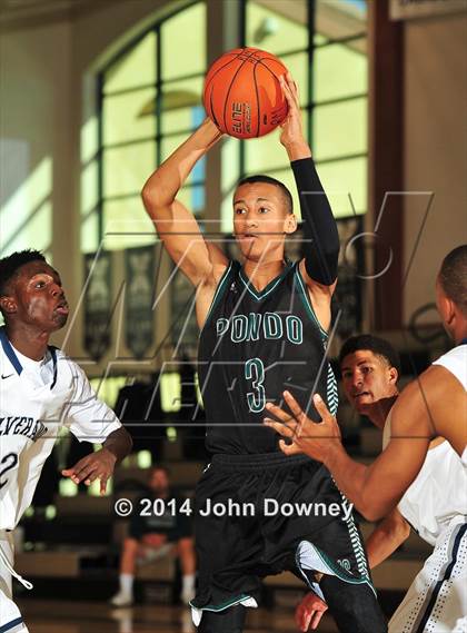 Thumbnail 1 in Silverado vs. Ponderosa (MaxPreps Holiday Classic) photogallery.