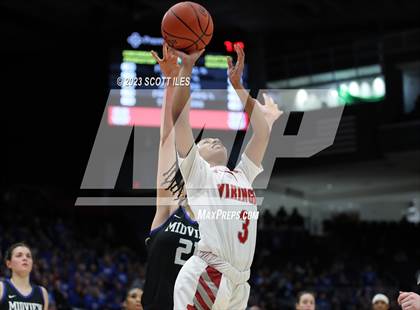 Thumbnail 3 in Midview vs Princeton (OHSAA D1 State Semifinal) photogallery.