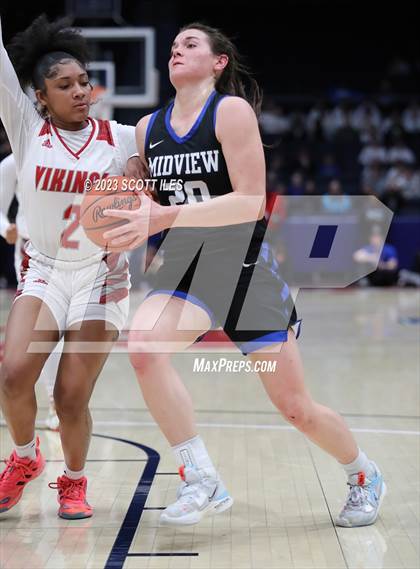 Thumbnail 2 in Midview vs Princeton (OHSAA D1 State Semifinal) photogallery.