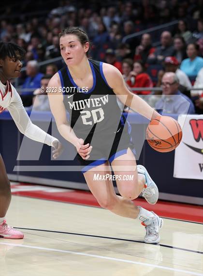 Thumbnail 2 in Midview vs Princeton (OHSAA D1 State Semifinal) photogallery.