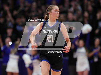 Thumbnail 2 in Midview vs Princeton (OHSAA D1 State Semifinal) photogallery.